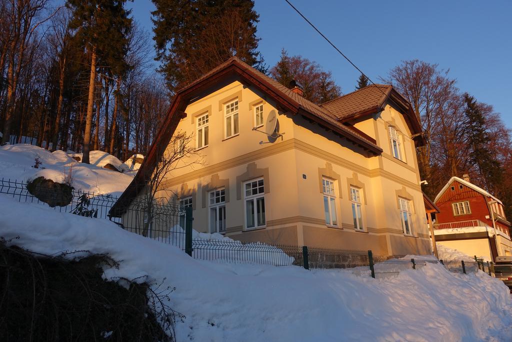 Villa Asika Josefův Důl u Jablonce nad Nisou Exterior foto